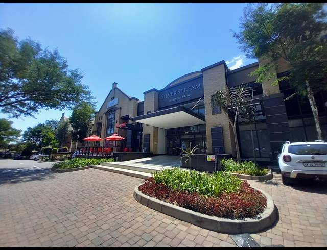 466M² OFFICE TO LET IN BRYANSTON